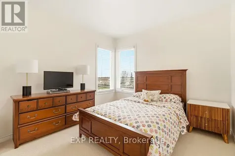 2621 Longfields Drive Ottawa ON K2J 2L7