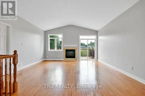 108 Villageview Private Ottawa ON K0A 1L0