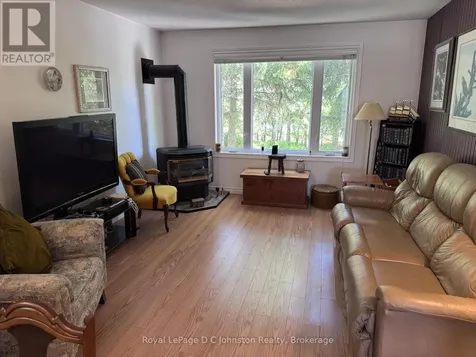 373 Carlisle Street Saugeen Shores ON N0H 2L0