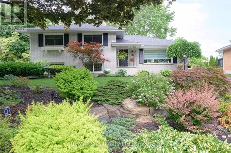19 Linton Place Kitchener ON N2B 2K1