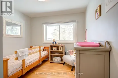 19 Linton Place Kitchener ON N2B 2K1
