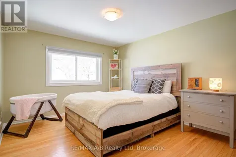 19 Linton Place Kitchener ON N2B 2K1