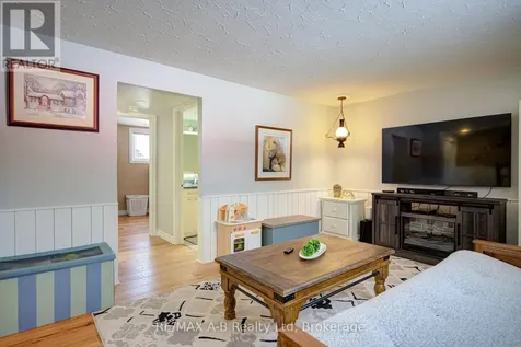 19 Linton Place Kitchener ON N2B 2K1