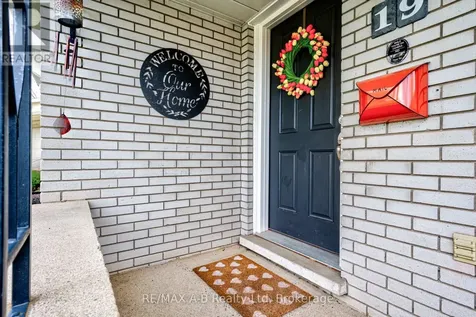 19 Linton Place Kitchener ON N2B 2K1