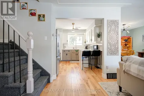 19 Linton Place Kitchener ON N2B 2K1