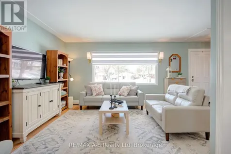 19 Linton Place Kitchener ON N2B 2K1