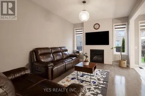 34 Newhouse Boulevard Caledon ON L7C 4A1