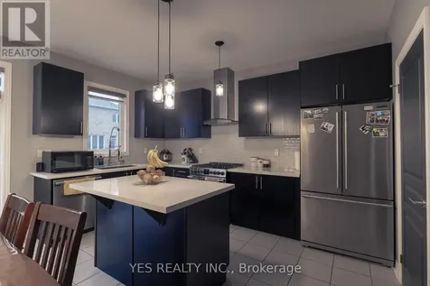 34 Newhouse Boulevard Caledon ON L7C 4A1