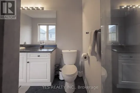34 Newhouse Boulevard Caledon ON L7C 4A1