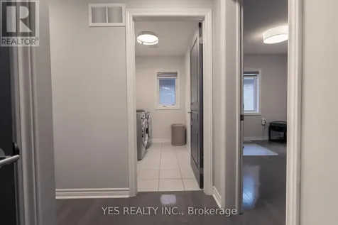 34 Newhouse Boulevard Caledon ON L7C 4A1