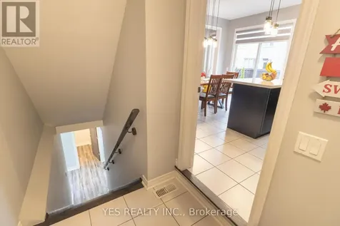 34 Newhouse Boulevard Caledon ON L7C 4A1