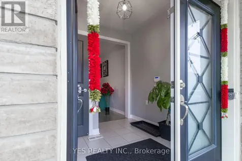 34 Newhouse Boulevard Caledon ON L7C 4A1