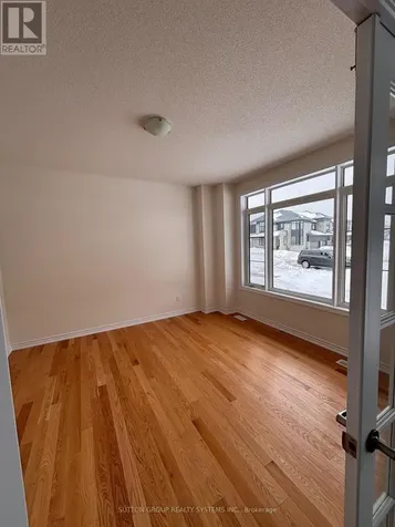 30 Rosanne Circle Wasaga Beach ON L9Z 0N3