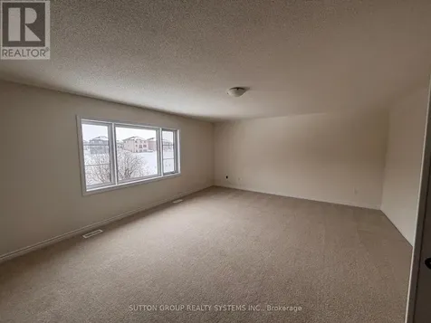 30 Rosanne Circle Wasaga Beach ON L9Z 0N3