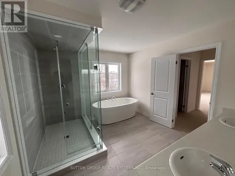 30 Rosanne Circle Wasaga Beach ON L9Z 0N3