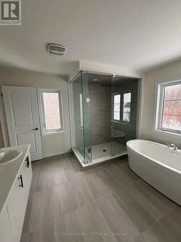 30 Rosanne Circle Wasaga Beach ON L9Z 0N3