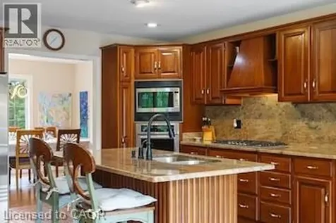 1166 Westbrook Road Glanbrook ON L0R 2A6
