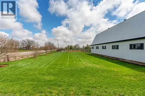 2223 Hall Road Binbrook ON L0R 1C0