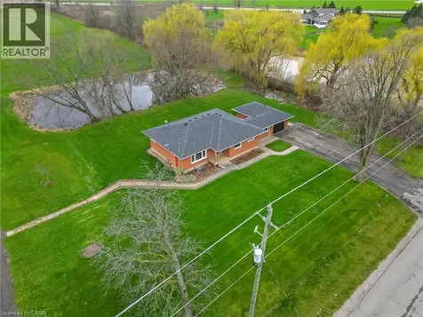2223 Hall Road Binbrook ON L0R 1C0
