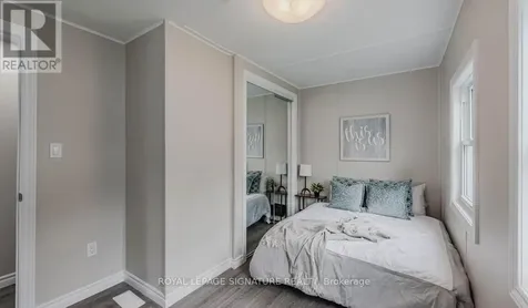 40 Hillside Crescent Hamilton ON N0B 2J0