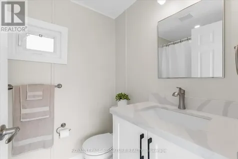 40 Hillside Crescent Hamilton ON N0B 2J0