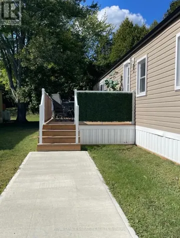 40 Hillside Crescent Hamilton ON N0B 2J0