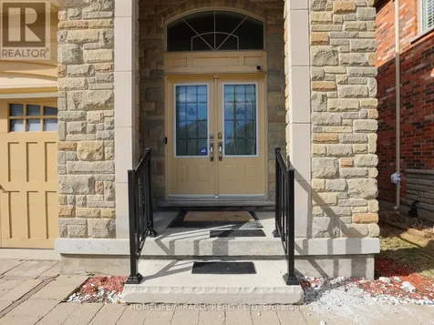 584 Pinery Trail Waterloo ON N2V 2Y3