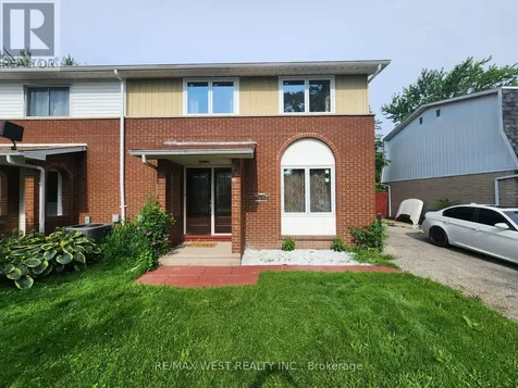 10658 Atwater Crescent Windsor ON N8R 1N6