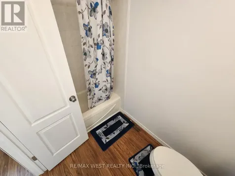 10658 Atwater Crescent Windsor ON N8R 1N6