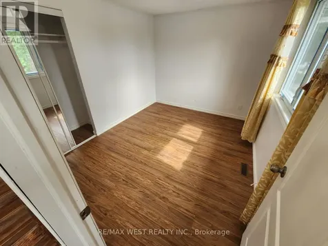 10658 Atwater Crescent Windsor ON N8R 1N6