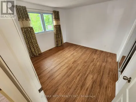 10658 Atwater Crescent Windsor ON N8R 1N6