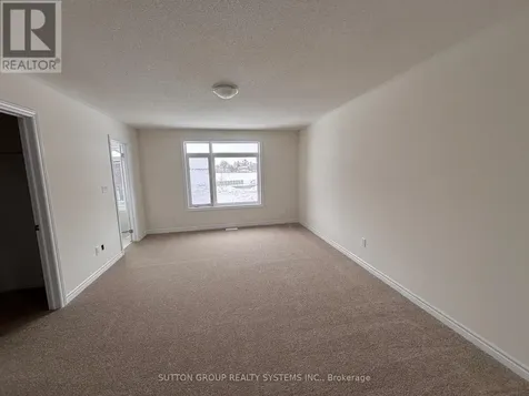 24 Federica Crescent Wasaga Beach ON L9Z 0N5