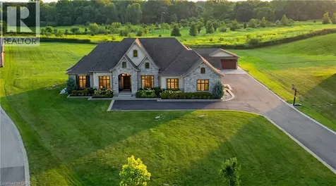 55 Tews Lane Dundas ON L9H 7N4
