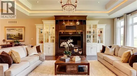 55 Tews Lane Dundas ON L9H 7N4
