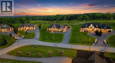 55 Tews Lane Dundas ON L9H 7N4