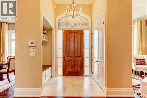 55 Tews Lane Dundas ON L9H 7N4