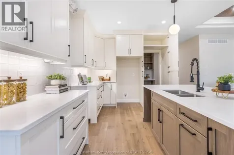 108 Bloomington Way Chatham ON N7L 0H2