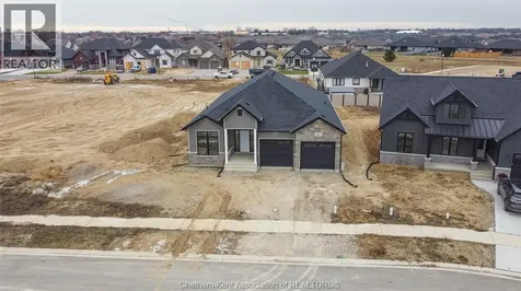 119 Bloomington Way Chatham ON N7L 0H2