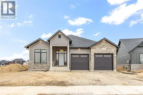 68 Bloomington Way Chatham ON N7L 0H2
