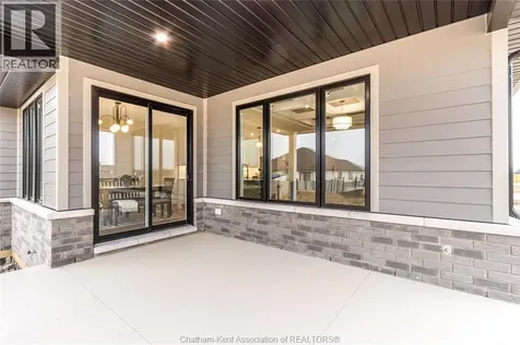 68 Bloomington Way Chatham ON N7L 0H2