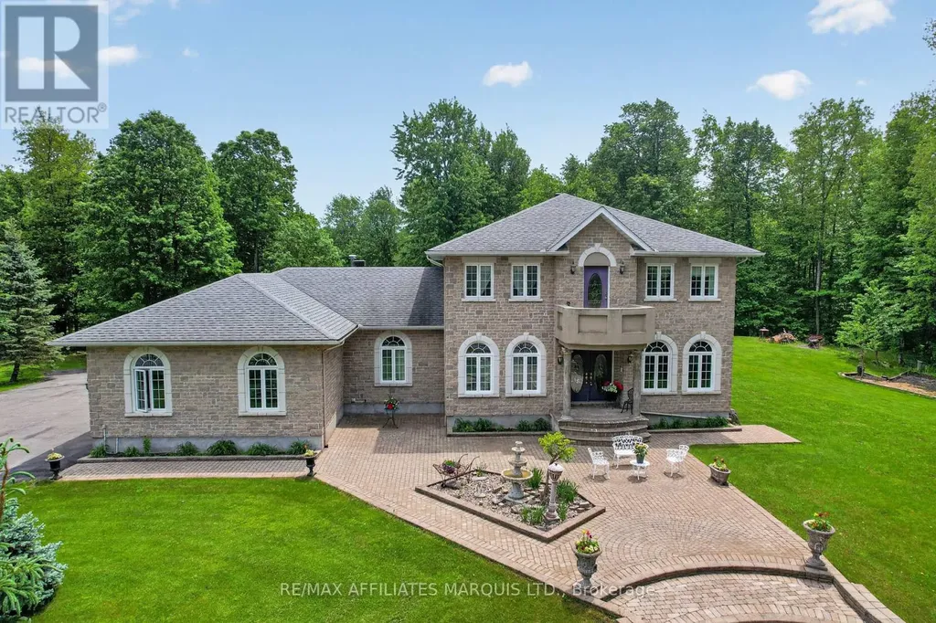 16935 Beaver Dam Drive South Stormont ON K0C 1P0