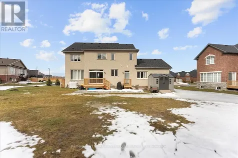 8 Wishing Well Lane Otonabee-south Monaghan ON K9J 0K6