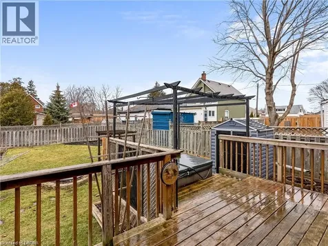 49 Mintern Avenue Brantford ON N3S 1K9