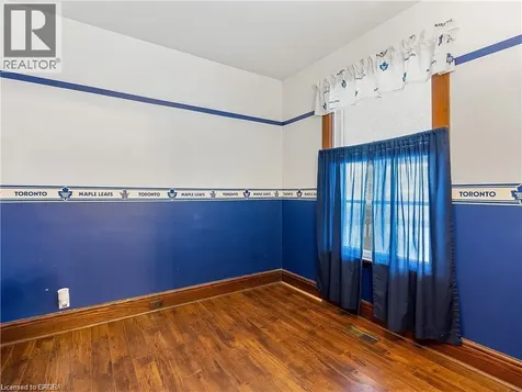 49 Mintern Avenue Brantford ON N3S 1K9