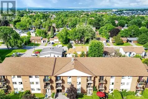 4 Robert Street Arnprior ON K7S 3N5