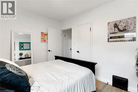 34 Christopher Drive Cambridge ON N1R 4R4