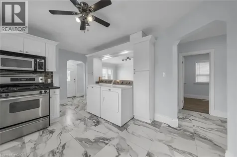 8 Shynal Avenue Hamilton ON L8H 6K1