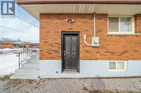 8 Shynal Avenue Hamilton ON L8H 6K1