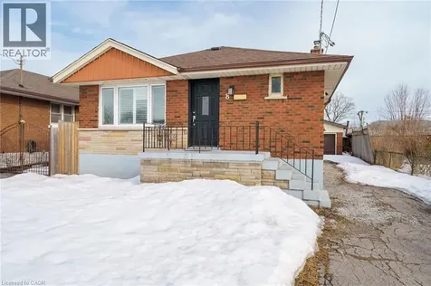 8 Shynal Avenue Hamilton ON L8H 6K1