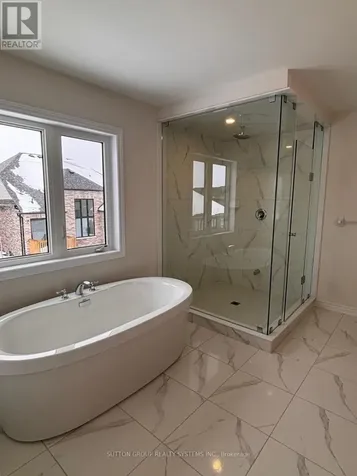 14 Federica Crescent Wasaga Beach ON L9Z 0N5